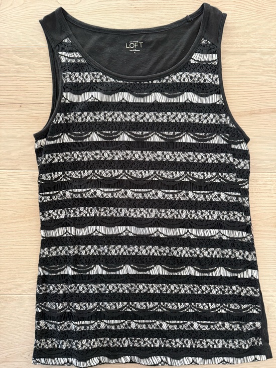 LOFT Tops - LOFT Black and White Lace-Overlay Tank Top